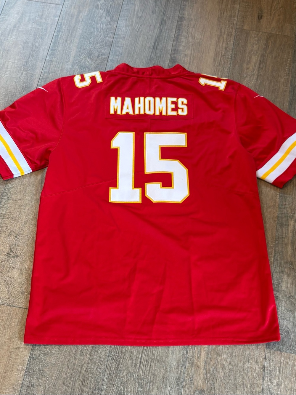 NFL Patrick Mahomes #15 Football Jersey XXL, Kansas City Chiefs